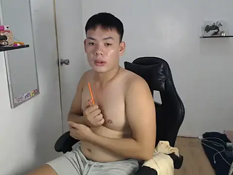 Lloyd Walton online show from December 2025 05:08:02 AM