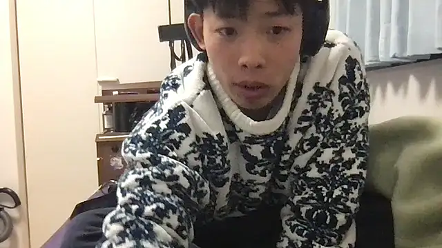 aooya online show from December 2025 09:53:01 PM