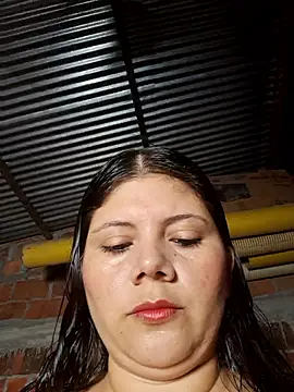 lady and charly online show from November 2025 01:54:01 AM