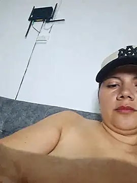 lady and charly online show from November 2025 07:45:02 AM