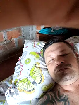 lady and charly online show from November 2025 07:23:02 AM