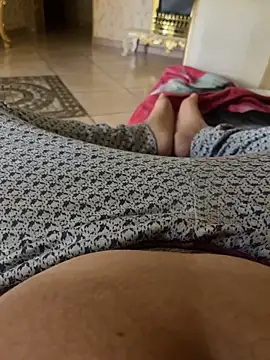 Bionda19 online show from November 2025 12:37:02 PM