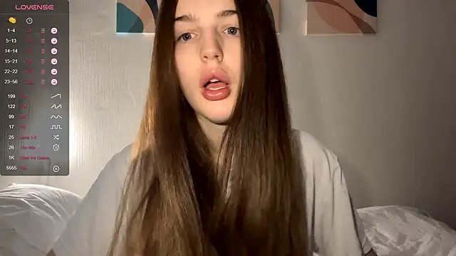 GilySuper online show from December 2025 04:04:02 AM