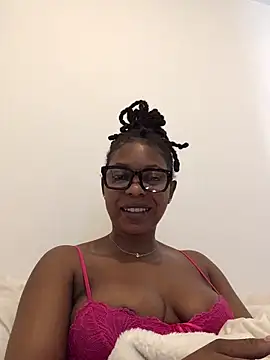 Snapshot of CurvyGoddessXxx chatting on October 2025 01:57:02 PM CurvyGoddessXxx online show from October 2025 01:57:02 PM