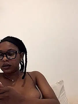 Snapshot of CurvyGoddessXxx chatting on October 2025 09:54:01 AM CurvyGoddessXxx online show from October 2025 09:54:01 AM