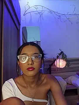 Snapshot of luna_valen chatting on July 2026 09:34:01 PM luna valen online show from July 2026 09:34:01 PM
