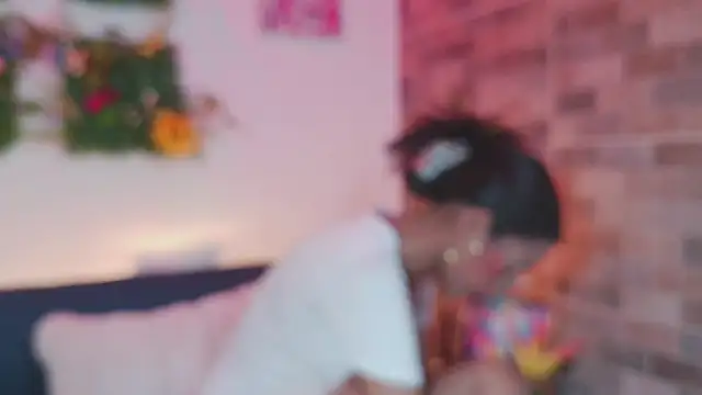 luna valen online show from March 2026 04:18:01 AM