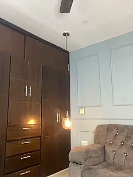 Rose monroee online show from December 2025 07:37:02 PM