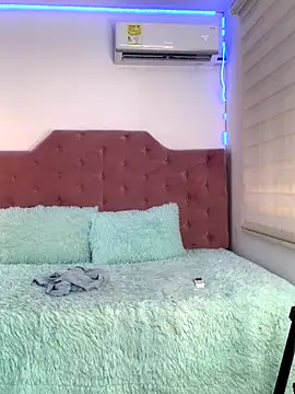 Rose monroee online show from November 2025 07:52:02 PM