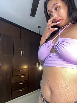 Rose monroee online show from November 2025 07:25:01 PM