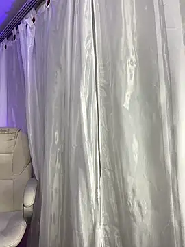 Rose monroee online show from April 2026 07:51:01 PM