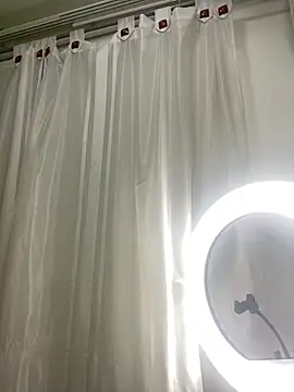 Snapshot of Rose_monroee chatting on March 2026 07:43:02 PM Rose monroee online show from March 2026 07:43:02 PM