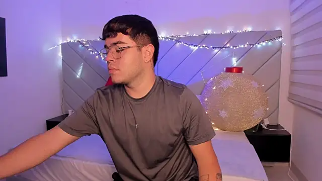 thiago occonor online show from November 2025 02:04:01 AM