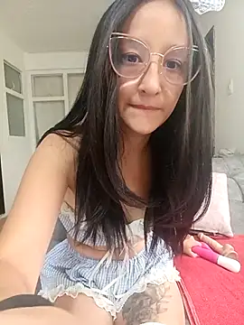 Snapshot of Ana_Monrrow2 chatting on October 2025 04:08:02 PM Ana Monrrow2 online show from October 2025 04:08:02 PM