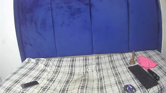 Pretty-C online show from February 2026 02:35:02 AM