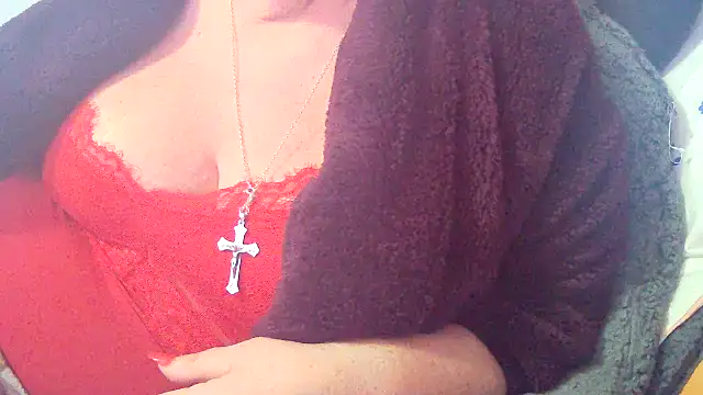 Playful MILF Demi online show from February 2026 10:18:02 PM