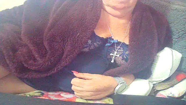 Playful MILF Demi online show from May 2026 10:43:01 PM