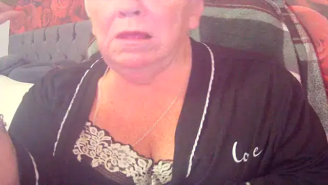 Snapshot of Playful_MILF_Demi chatting on June 2026 09:43:02 AM Playful MILF Demi online show from June 2026 09:43:02 AM