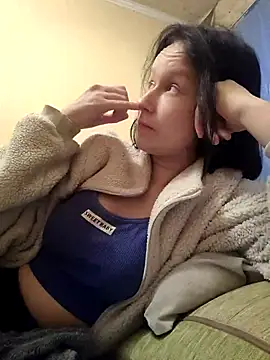 AlettaPaltrova online show from October 2025 04:12:02 AM