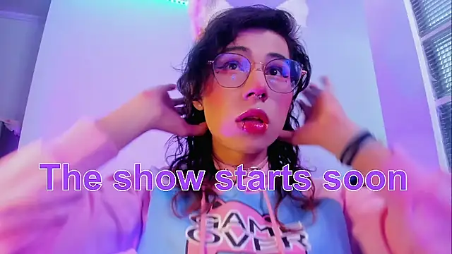Sweet-SharoKitty online show from January 2026 06:37:01 PM