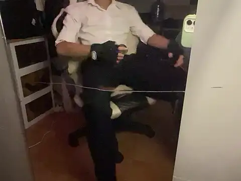 Wuza-H online show from November 2025 04:23:01 PM