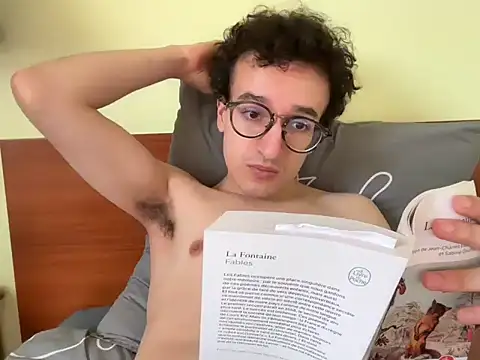 Poeta98xh online show from November 2025 01:48:02 PM