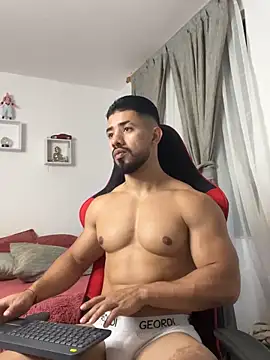 Ezzio Scolaro online show from February 2026 02:53:01 AM