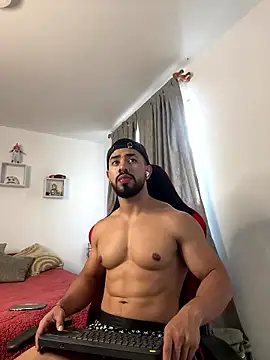 Ezzio Scolaro online show from January 2026 09:18:01 PM