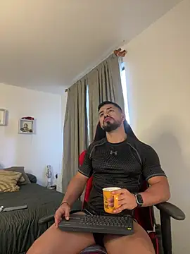 Ezzio Scolaro online show from March 2026 10:44:01 PM