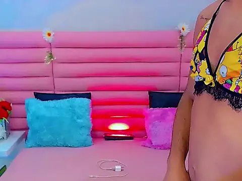 Snapshot of miss_dania75 chatting on November 2025 04:22:02 PM miss dania75 online show from November 2025 04:22:02 PM