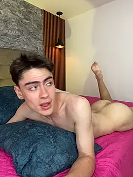 Sam Clark online show from October 2025 04:14:02 AM