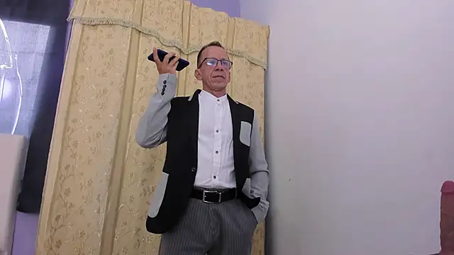  axelking  online show from March 2026 11:44:01 AM