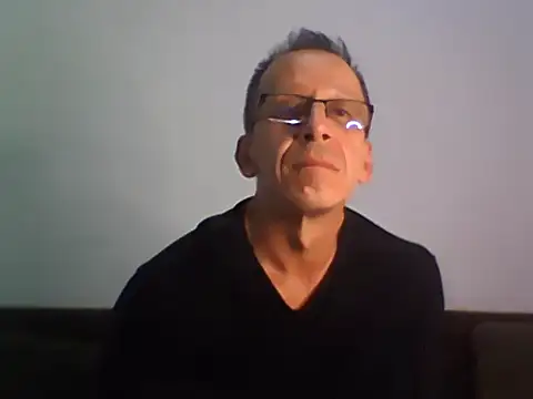  axelking  online show from January 2026 03:02:02 AM