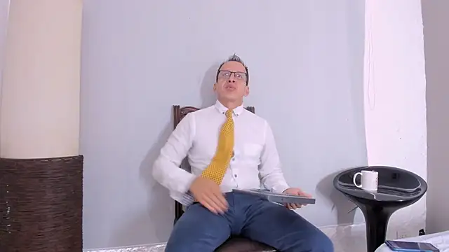  axelking  online show from November 2025 11:43:02 AM