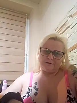 NieMaJazdyBezGwiazdy7883 online show from November 2025 06:56:01 PM