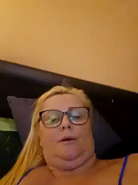 NieMaJazdyBezGwiazdy7883 online show from November 2025 05:27:02 PM