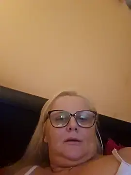 NieMaJazdyBezGwiazdy7883 online show from November 2025 04:32:02 PM