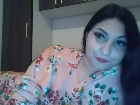 Snapshot of bia900bianca chatting on February 2026 06:04:02 PM bia900bianca online show from February 2026 06:04:02 PM