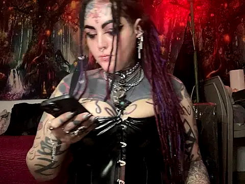 nyxvelon online show from December 2025 12:15:02 AM