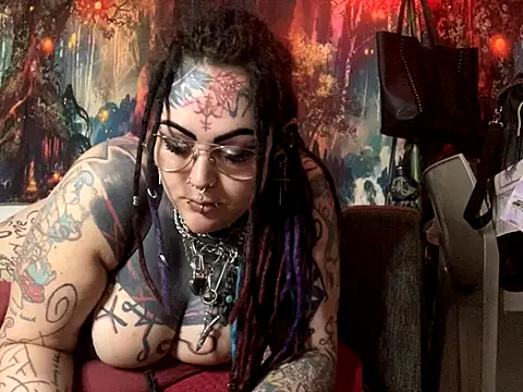 nyxvelon online show from October 2025 10:19:01 PM