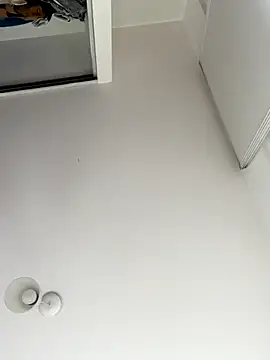 Maria-White online show from October 2025 03:35:02 PM