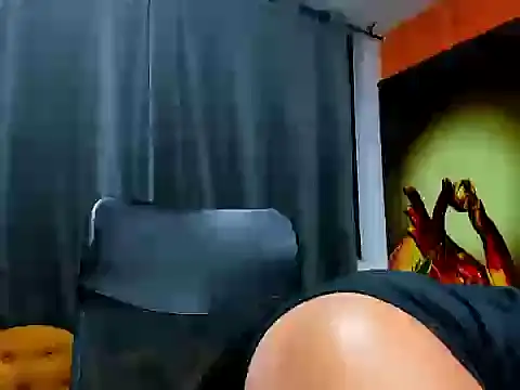 jasonshaw25 online show from December 2025 05:28:02 PM