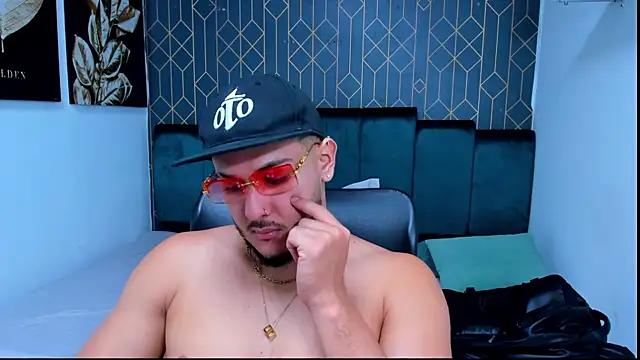 jasonshaw25 online show from January 2026 04:58:01 PM