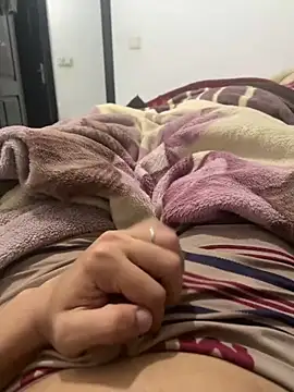 7waaay online show from April 2026 09:32:02 PM