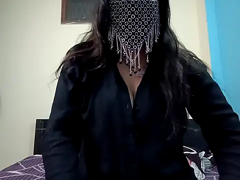 horny milf couple online show from February 2026 09:09:02 AM