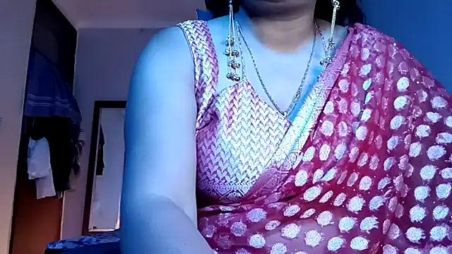 horny milf couple online show from May 2026 07:20:02 PM