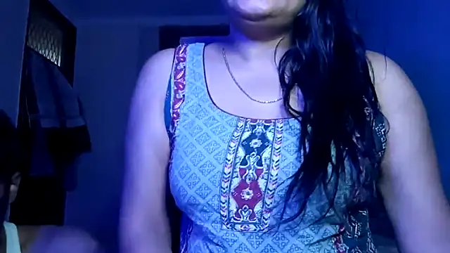 horny milf couple online show from April 2026 10:56:02 AM