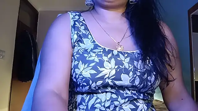 horny milf couple online show from July 2026 08:31:01 PM