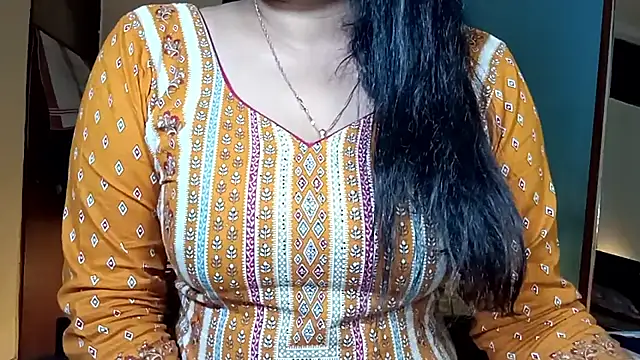 horny milf couple online show from June 2026 06:20:02 PM