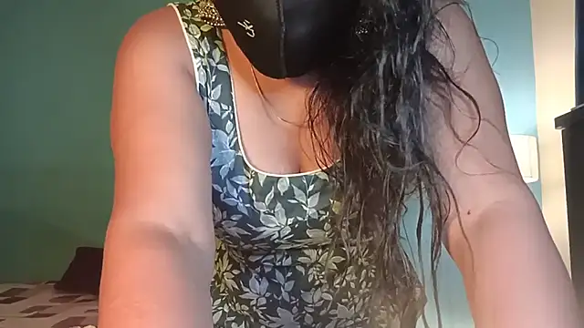 horny milf couple online show from July 2026 06:27:02 PM